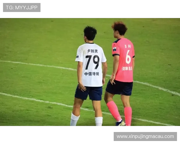 焦点战引爆赛场豪门对决新星崛起冠军悬念再升级引发热议全球球迷关注