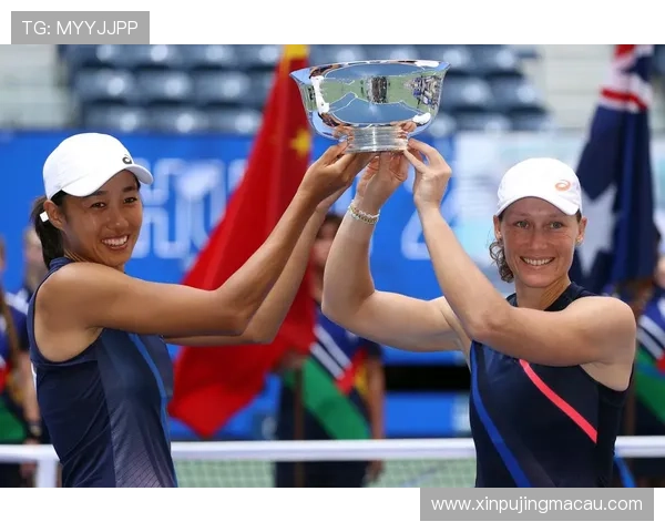 网球新星突破重围赢得首个大满贯冠军成为焦点